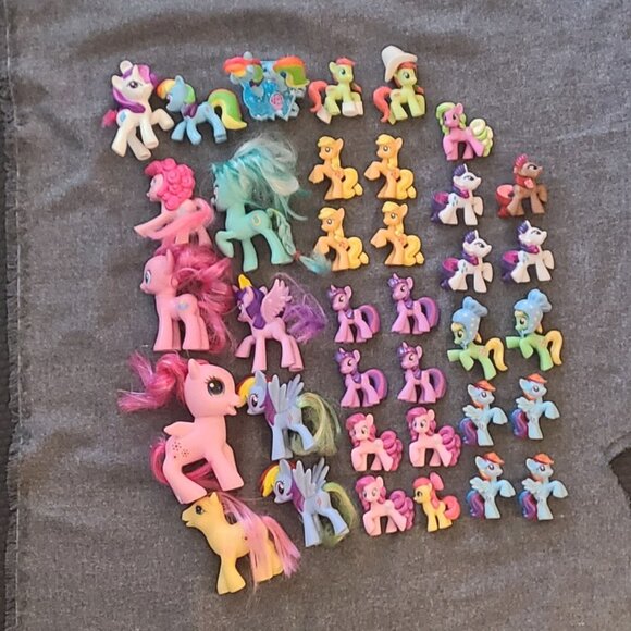 My Little Pony figurines smaller & medium sizes NOTE X's sold. - Picture 3 of 3